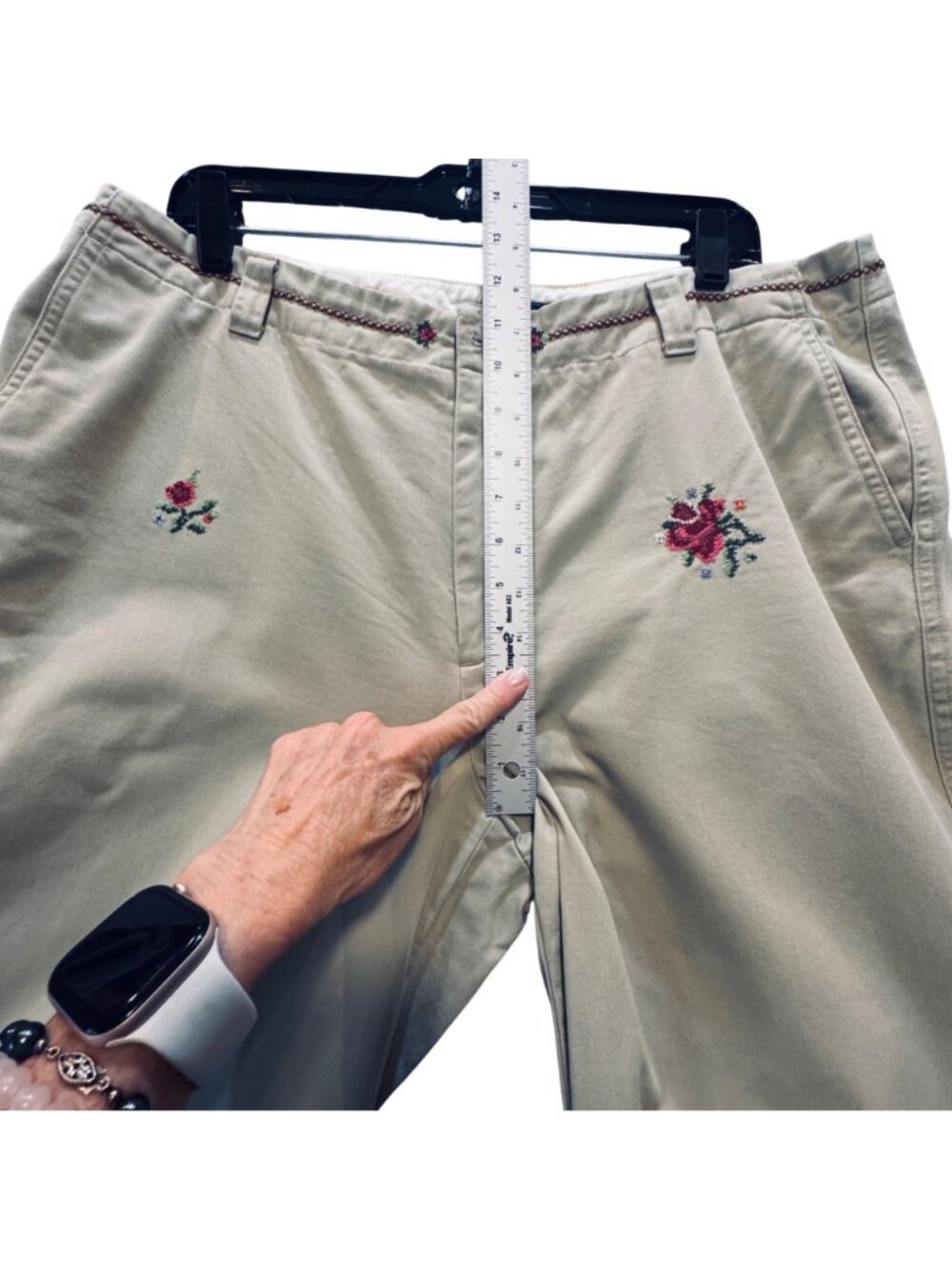 Vintage 90s Gap Clean Cut Khaki Capris Size 16 Chinos Embroidered Floral Artsy - Picture 12 of 13